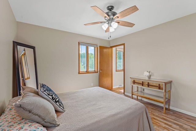 633 Naragansett Avenue, Baraboo, WI 53913