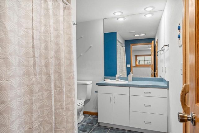 633 Naragansett Avenue, Baraboo, WI 53913