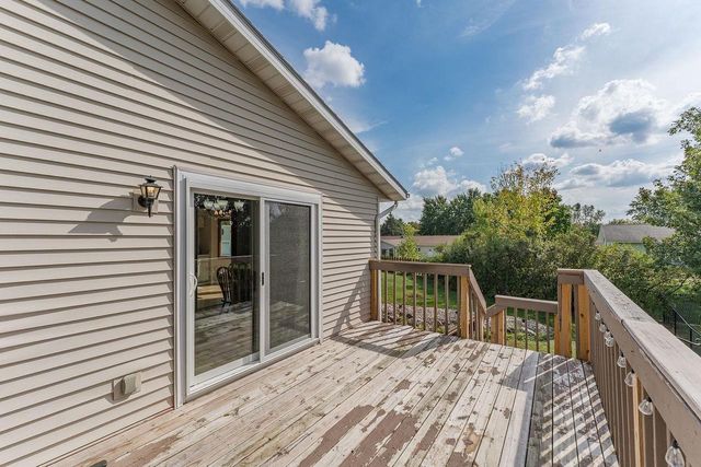 633 Naragansett Avenue, Baraboo, WI 53913