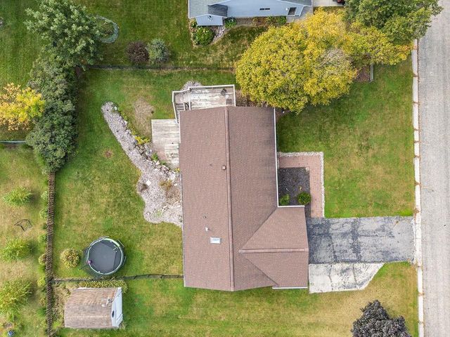 633 Naragansett Avenue, Baraboo, WI 53913