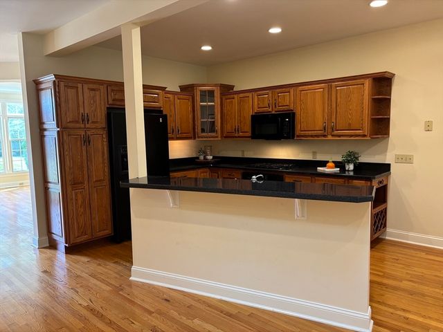 69 High Pine Cir 69, Wilbraham, MA 01095