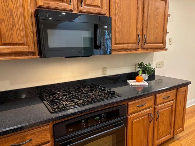 69 High Pine Cir 69, Wilbraham, MA 01095