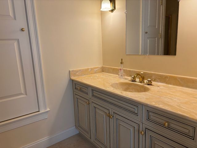 69 High Pine Cir 69, Wilbraham, MA 01095