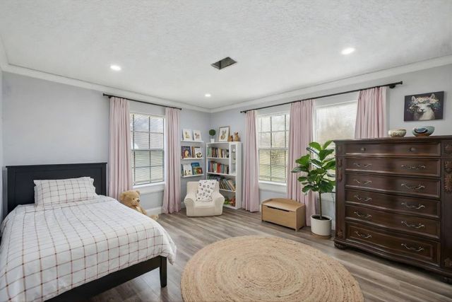 300 Hay Meadow Lane, Shepherd, TX 77371