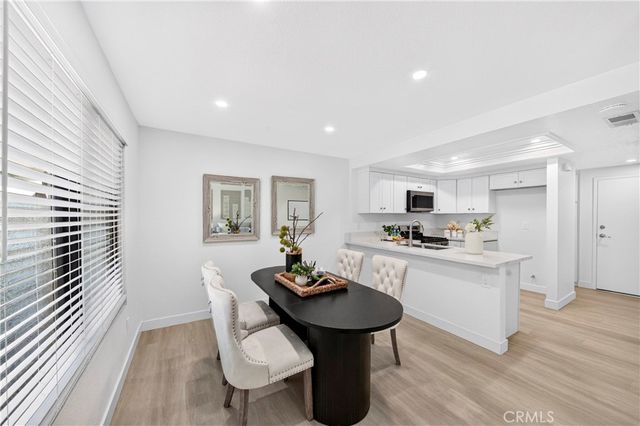 2303 W Millstream Drive 104, Fullerton, CA 92833