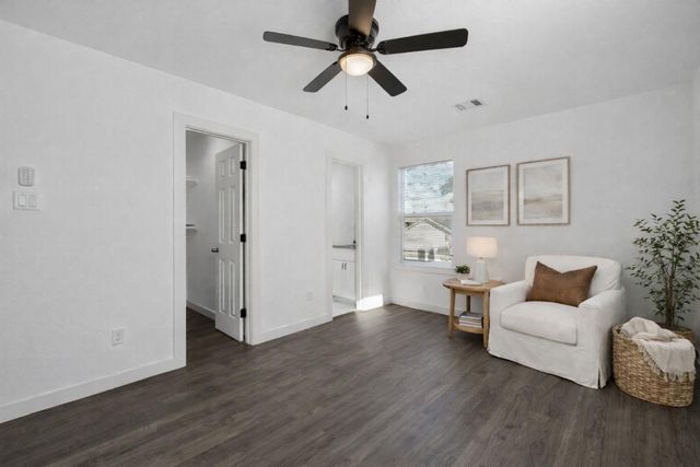 3912 Woolworth Street, Houston, TX 77026