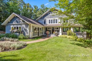 2100 Timber Point Drive SE, Ada, MI 49301