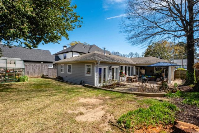 5810 S Country Club, Little Rock, AR 72207