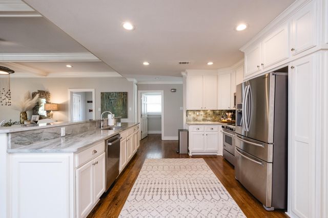 5810 S Country Club, Little Rock, AR 72207