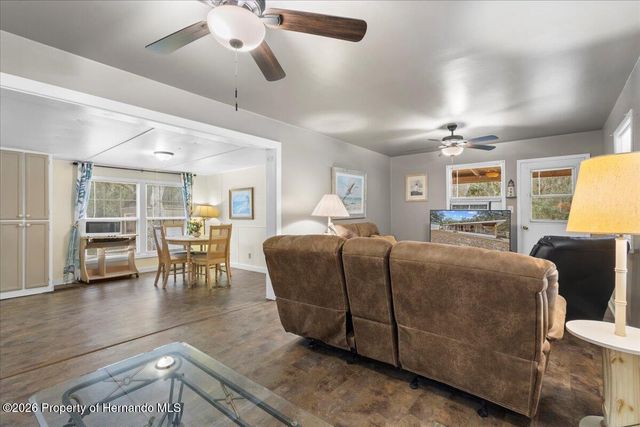 455 NE 441 Avenue, Old Town, FL 32680