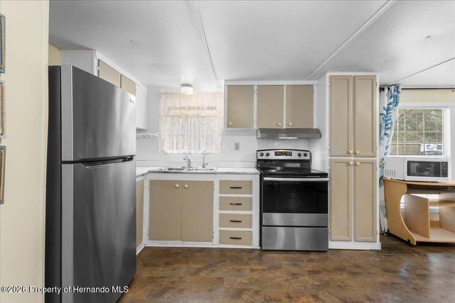 455 NE 441 Avenue, Old Town, FL 32680