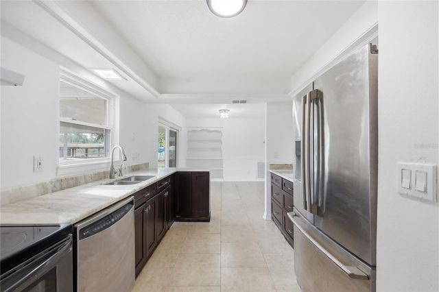 995 W MINNEHAHA AVENUE, Clermont, FL 34711