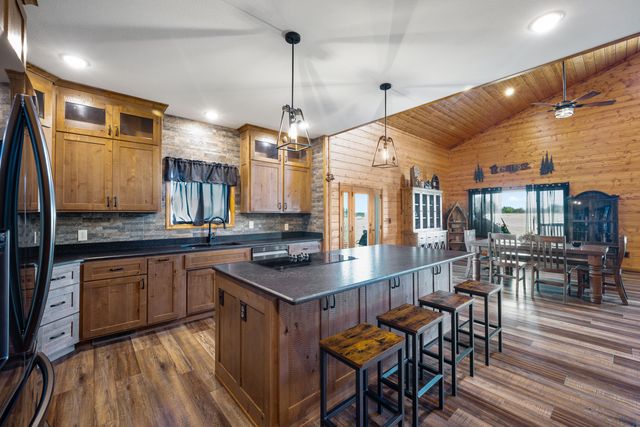 13650 State Hwy 39, Stockton, MO 65785