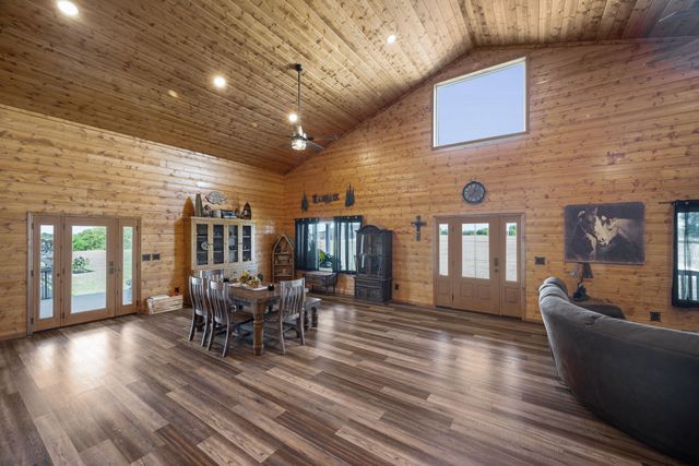 13650 State Hwy 39, Stockton, MO 65785