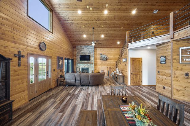 13650 State Hwy 39, Stockton, MO 65785