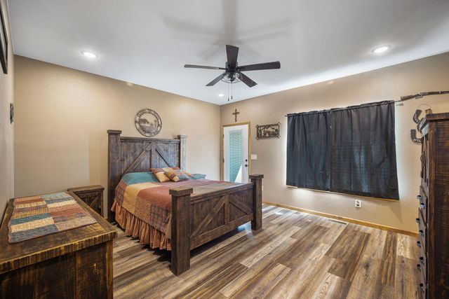 13650 State Hwy 39, Stockton, MO 65785