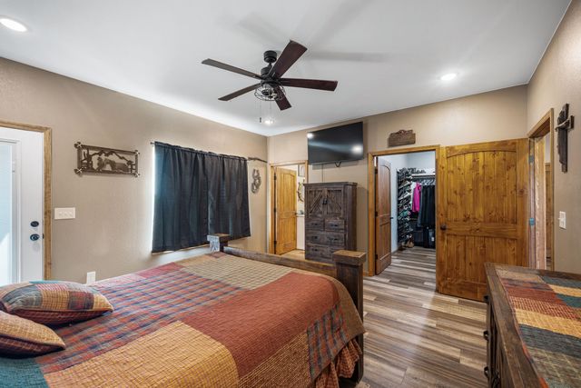 13650 State Hwy 39, Stockton, MO 65785