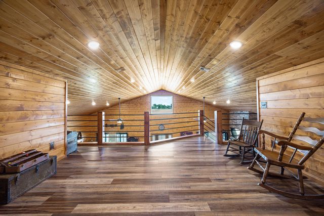 13650 State Hwy 39, Stockton, MO 65785