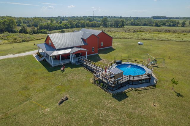 13650 State Hwy 39, Stockton, MO 65785