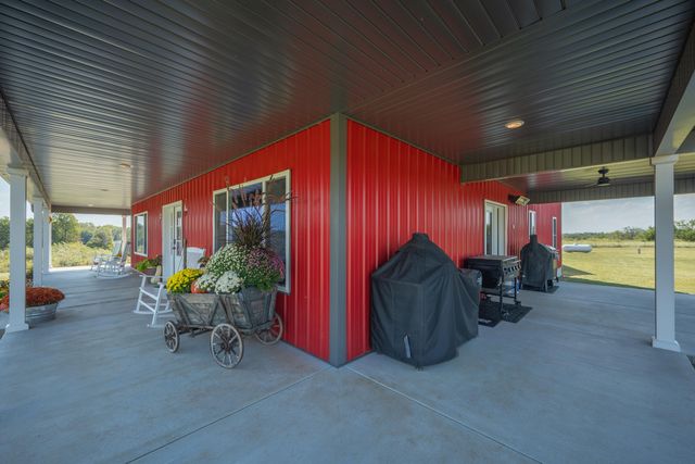 13650 State Hwy 39, Stockton, MO 65785