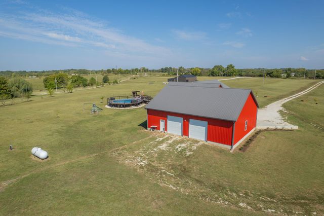 13650 State Hwy 39, Stockton, MO 65785