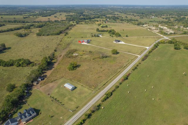 13650 State Hwy 39, Stockton, MO 65785