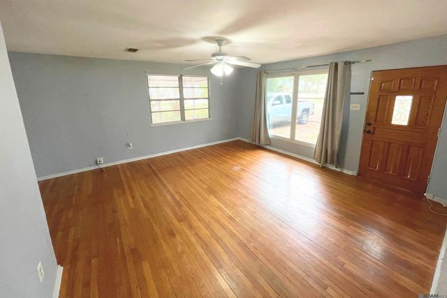 5130 Clifton Dr, Baton Rouge, LA 70808