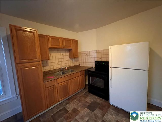 926 Broadway, Fountain Hill Boro, PA 18015