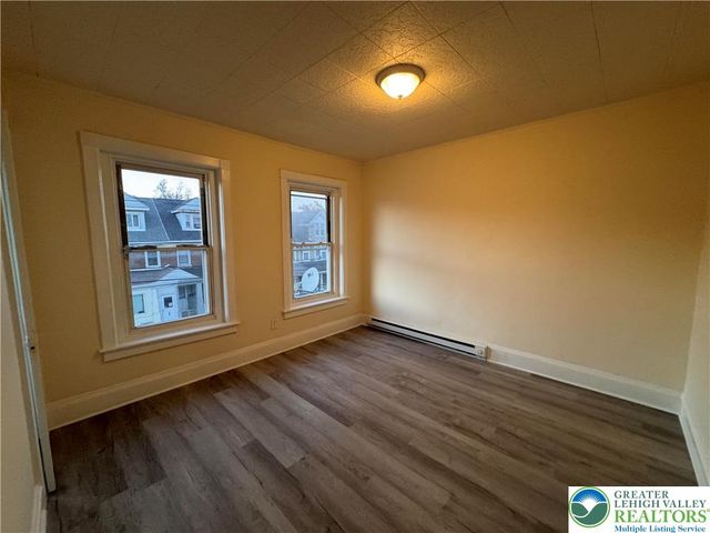 926 Broadway, Fountain Hill Boro, PA 18015