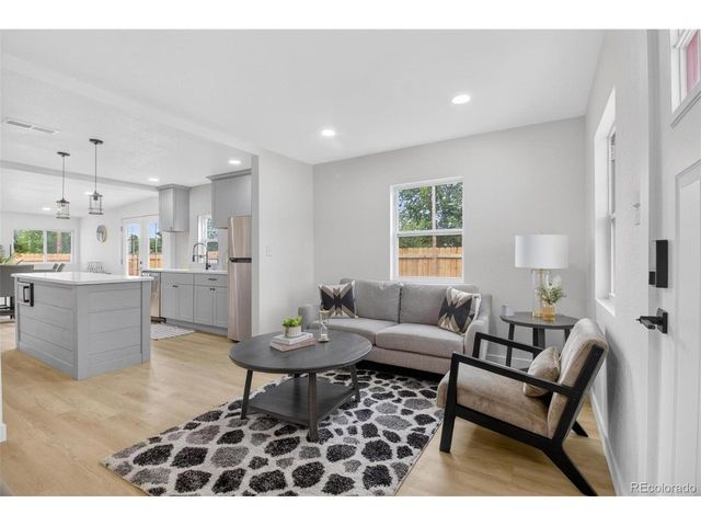 2096 S Lowell Blvd, Denver, CO 80219