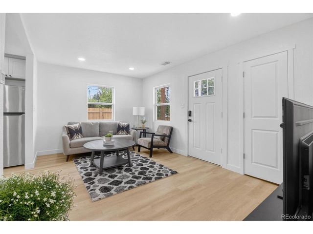 2096 S Lowell Blvd, Denver, CO 80219