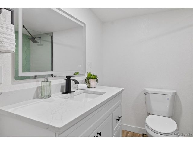 2096 S Lowell Blvd, Denver, CO 80219