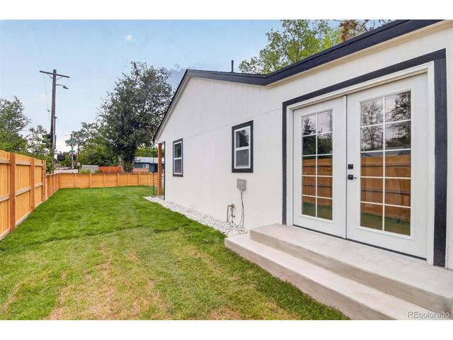 2096 S Lowell Blvd, Denver, CO 80219