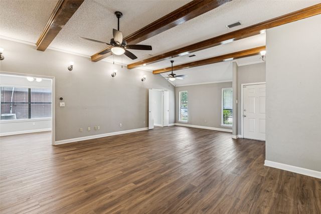 2613 Winterlake Drive, Carrollton, TX 75006