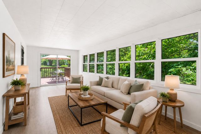 208 Ardmore Avenue, La Porte, IN 46350