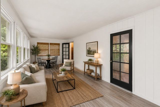 208 Ardmore Avenue, La Porte, IN 46350