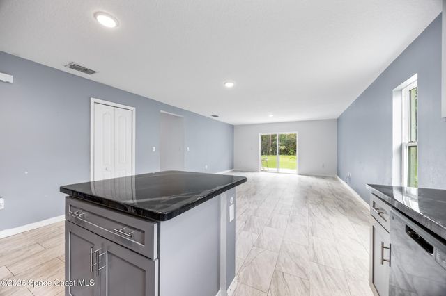 538 Ocean Spray Street SW, Palm Bay, FL 32908