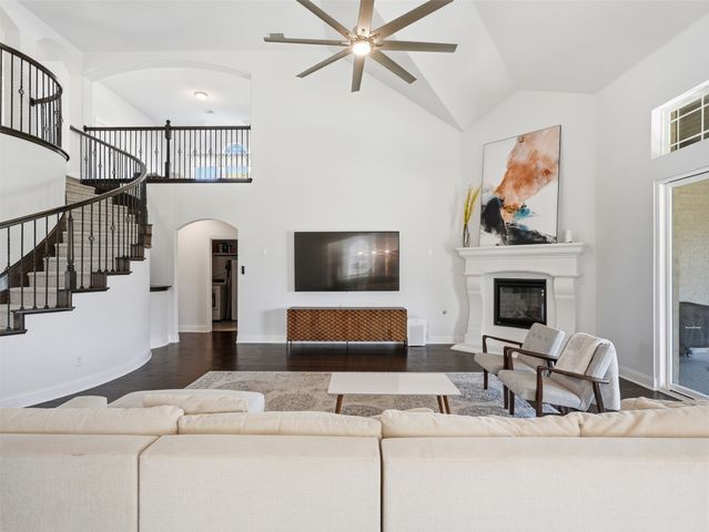 4608 Great Plains Way, Mansfield, TX 76063