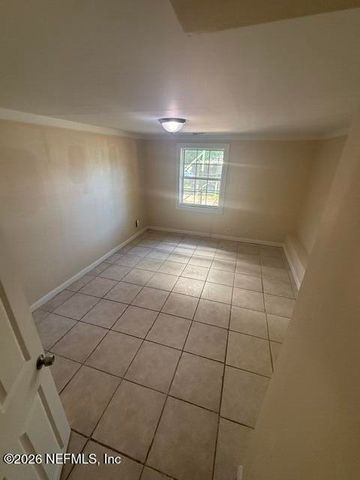 7635 FREE Avenue, Jacksonville, FL 32211