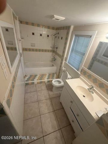 7635 FREE Avenue, Jacksonville, FL 32211
