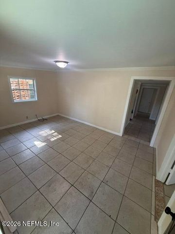 7635 FREE Avenue, Jacksonville, FL 32211