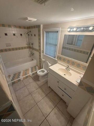 7635 FREE Avenue, Jacksonville, FL 32211
