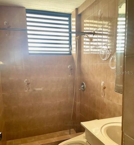 18 MARSEILLES 4B, San Juan, PR 00907