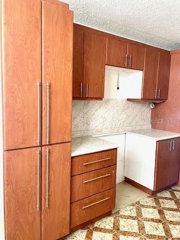 18 MARSEILLES 4B, San Juan, PR 00907