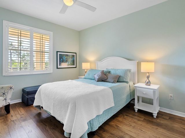 980 COOPER STREET 302, Venice, FL 34285