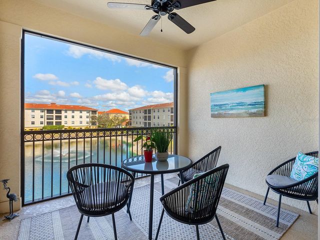 980 COOPER STREET 302, Venice, FL 34285