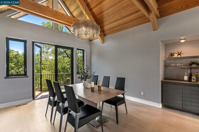321 Castle Crest Rd, Alamo, CA 94507
