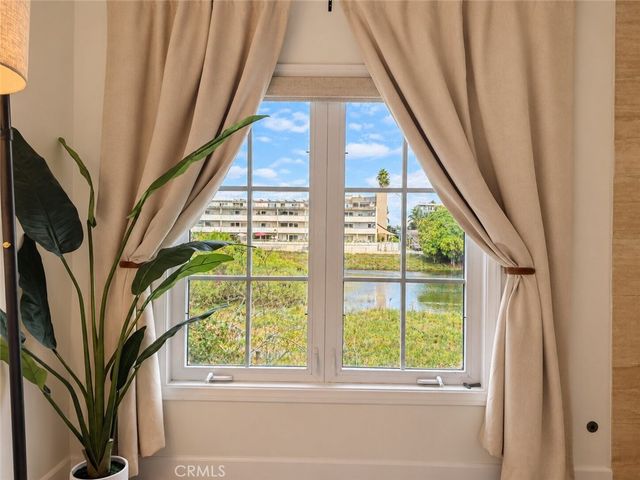 6220 Pacific Avenue 104, Playa Del Rey, CA 90293