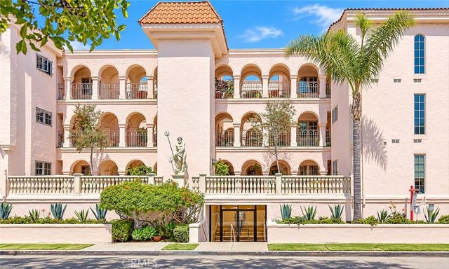 6220 Pacific Avenue 104, Playa Del Rey, CA 90293
