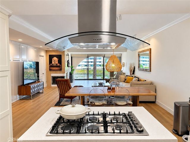 6220 Pacific Avenue 104, Playa Del Rey, CA 90293